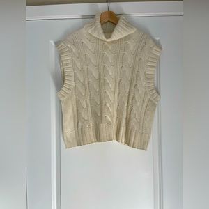 H & M Divided Sweater Vest - turtle neck !!
